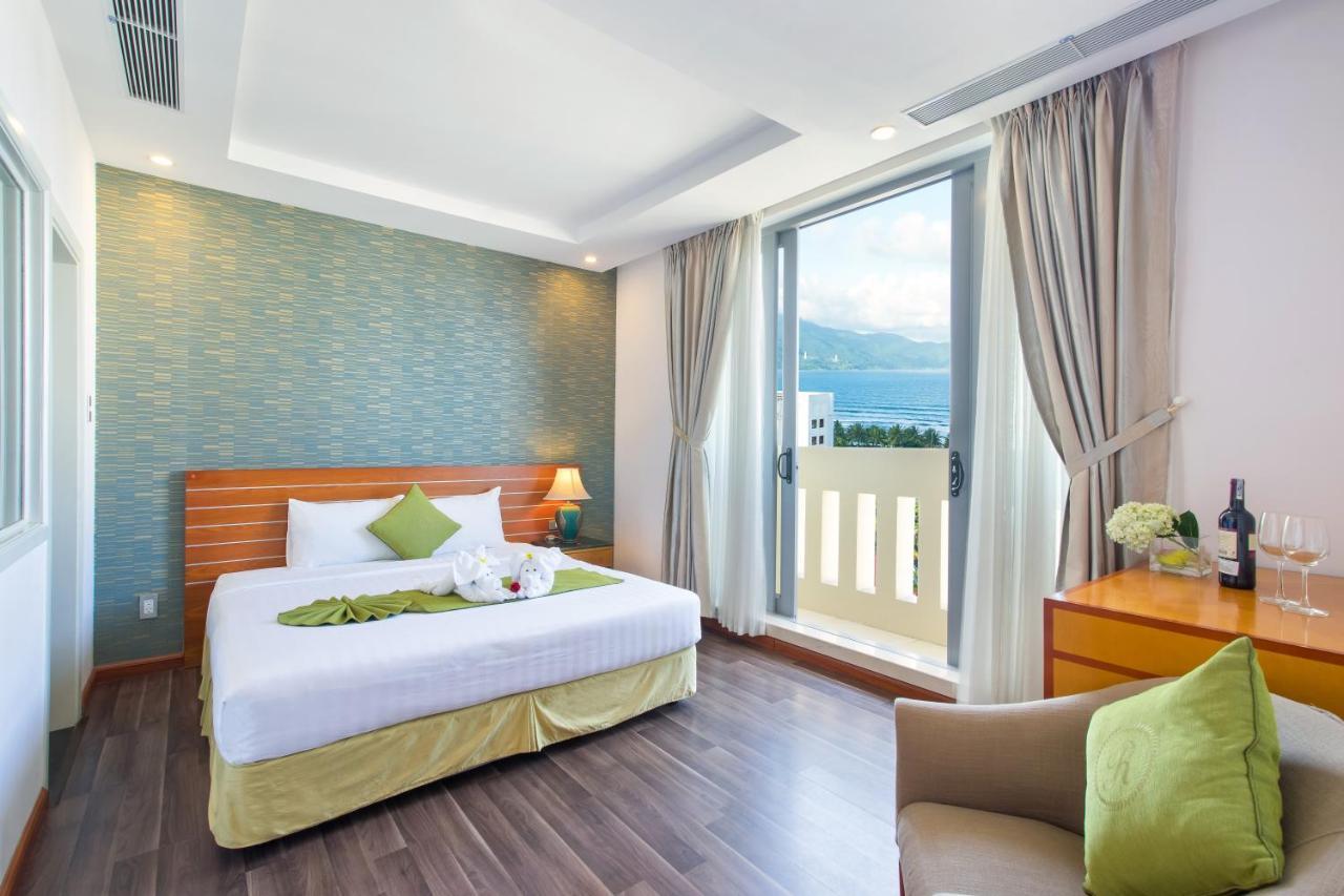 Hotel Hang Castle Da Nang