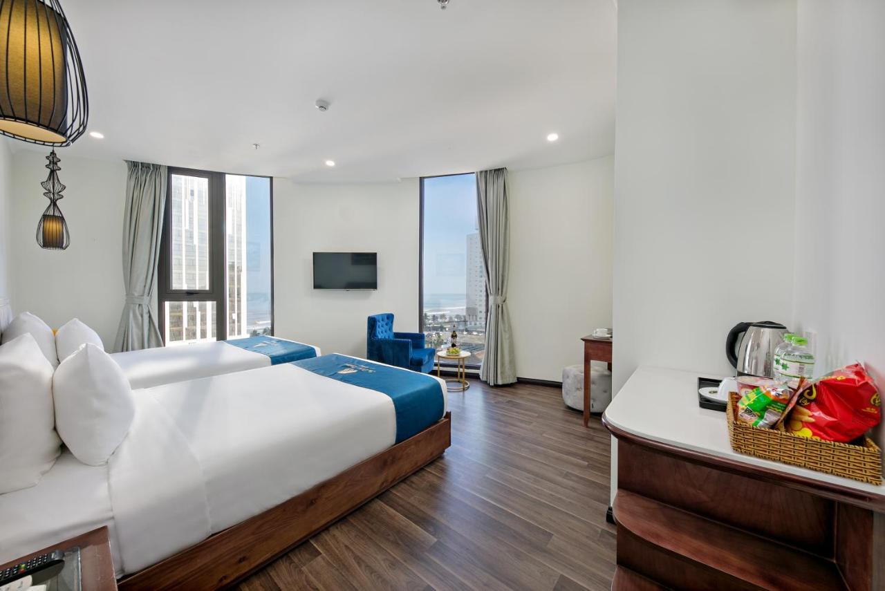 Hotel Menora Premium - Sea Corner Boutique 3*