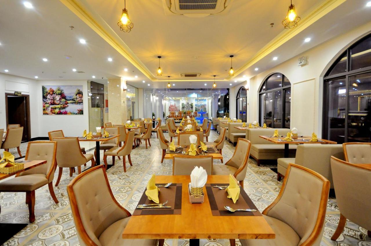 Crown Nguyen Hoang 4*