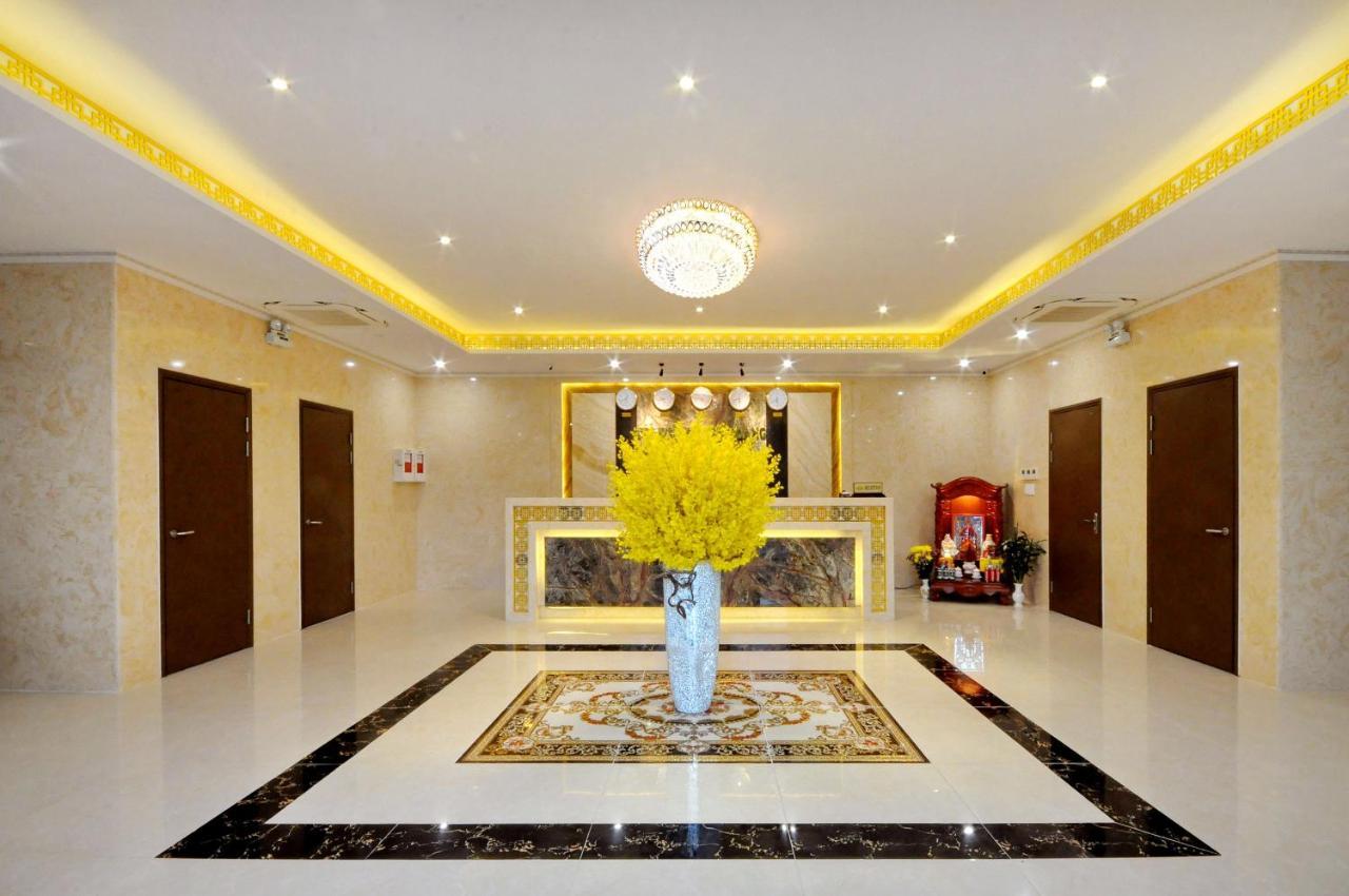 Crown Nguyen Hoang Nha Trang