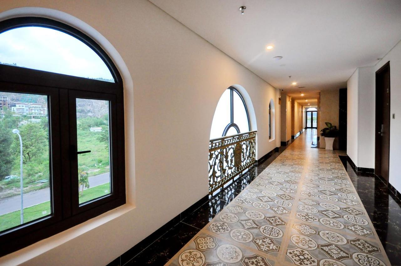 Crown Nguyen Hoang 4* Nha Trang