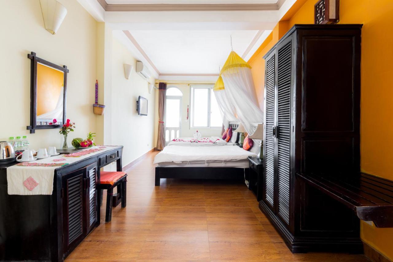 Hmong Khách sạn 3*
