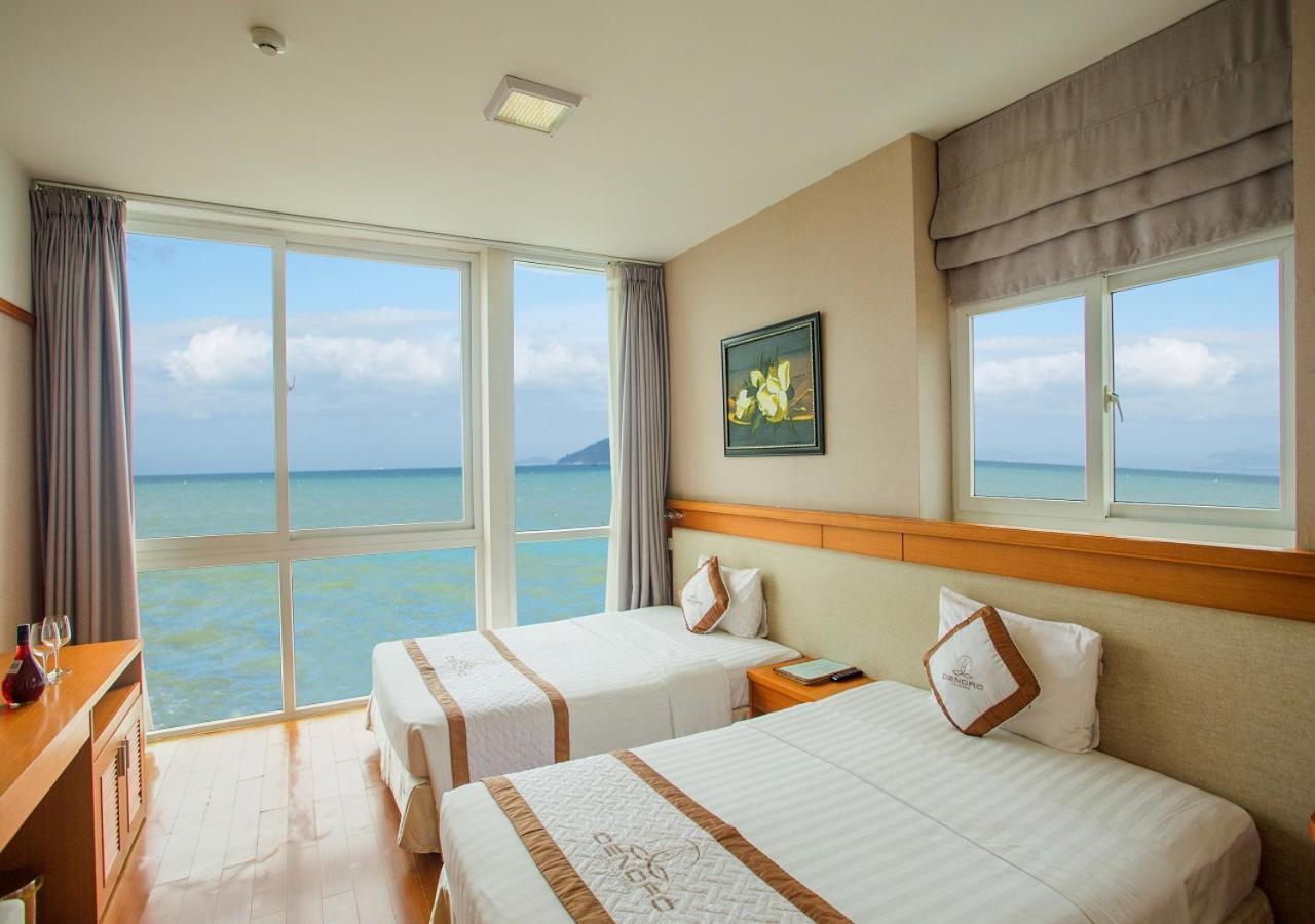 Hotel Dendro Beachfront 3*