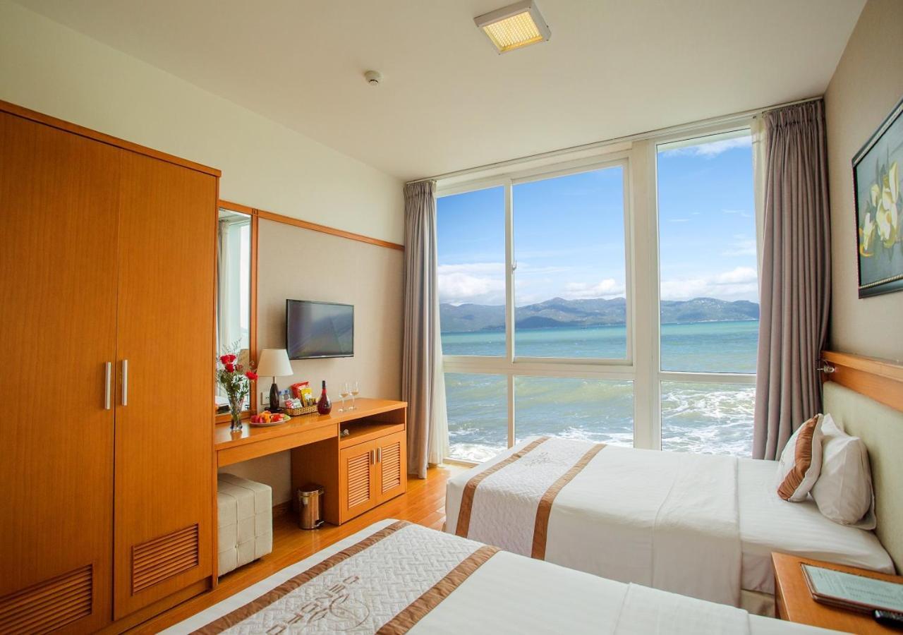 Dendro Beachfront Hotel 3*