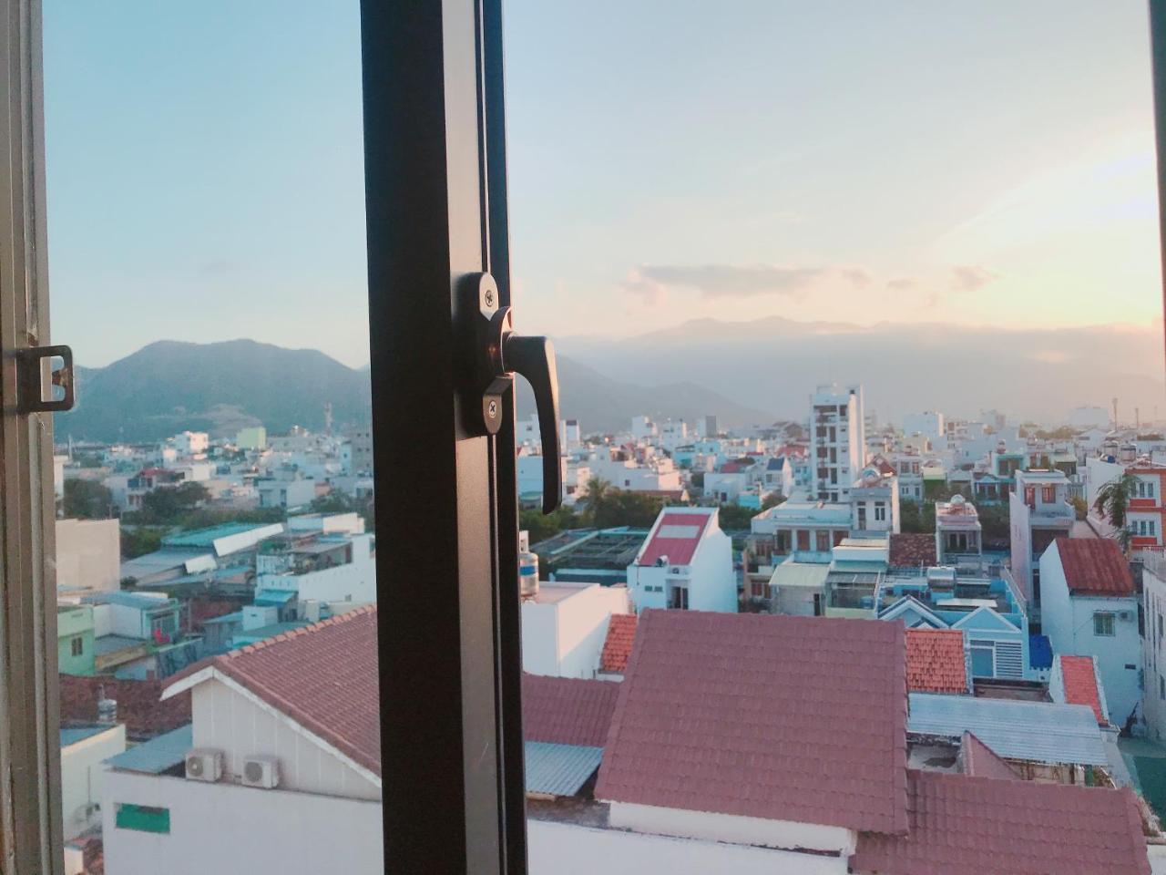 Sen Vang 2* Nha Trang