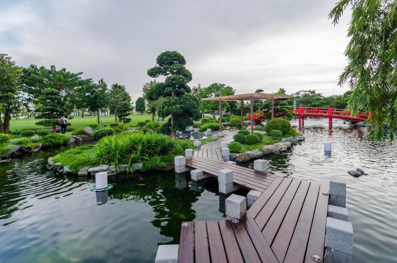 Luxhomes Saigon - Vinhomes Park Căn hộ *