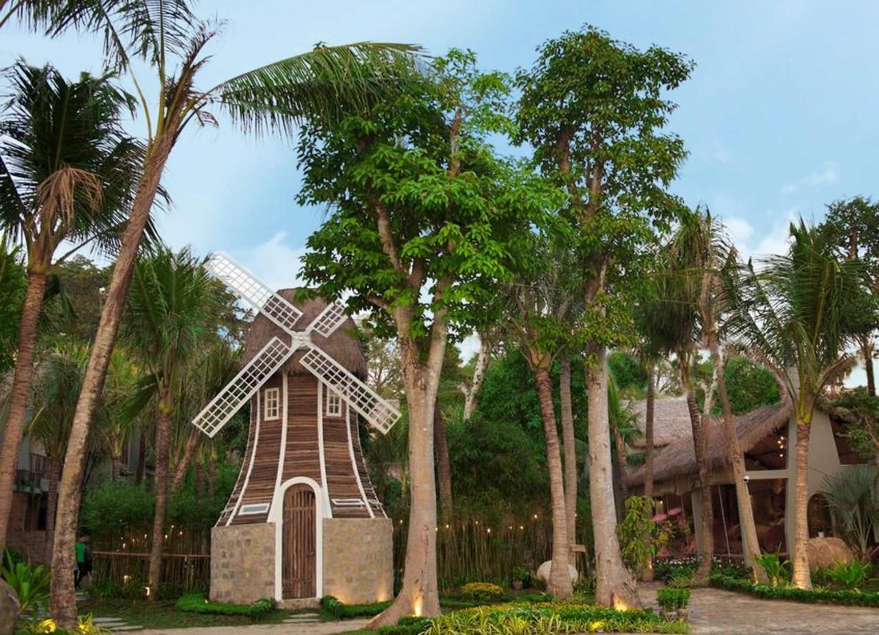 M Village Tropical Resort 4*