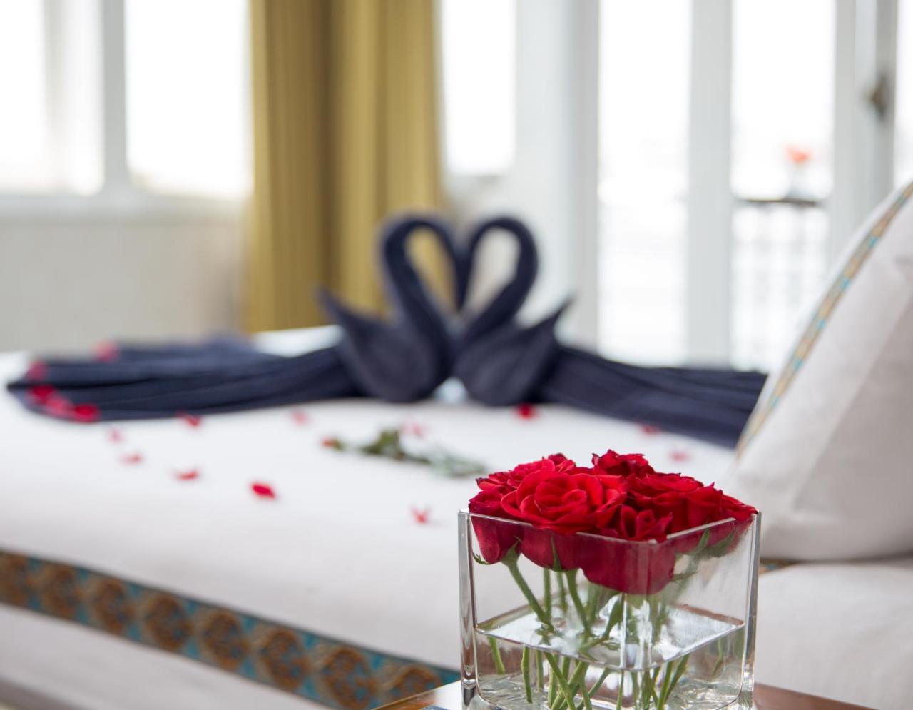  Majestic Halong Cruise 3*