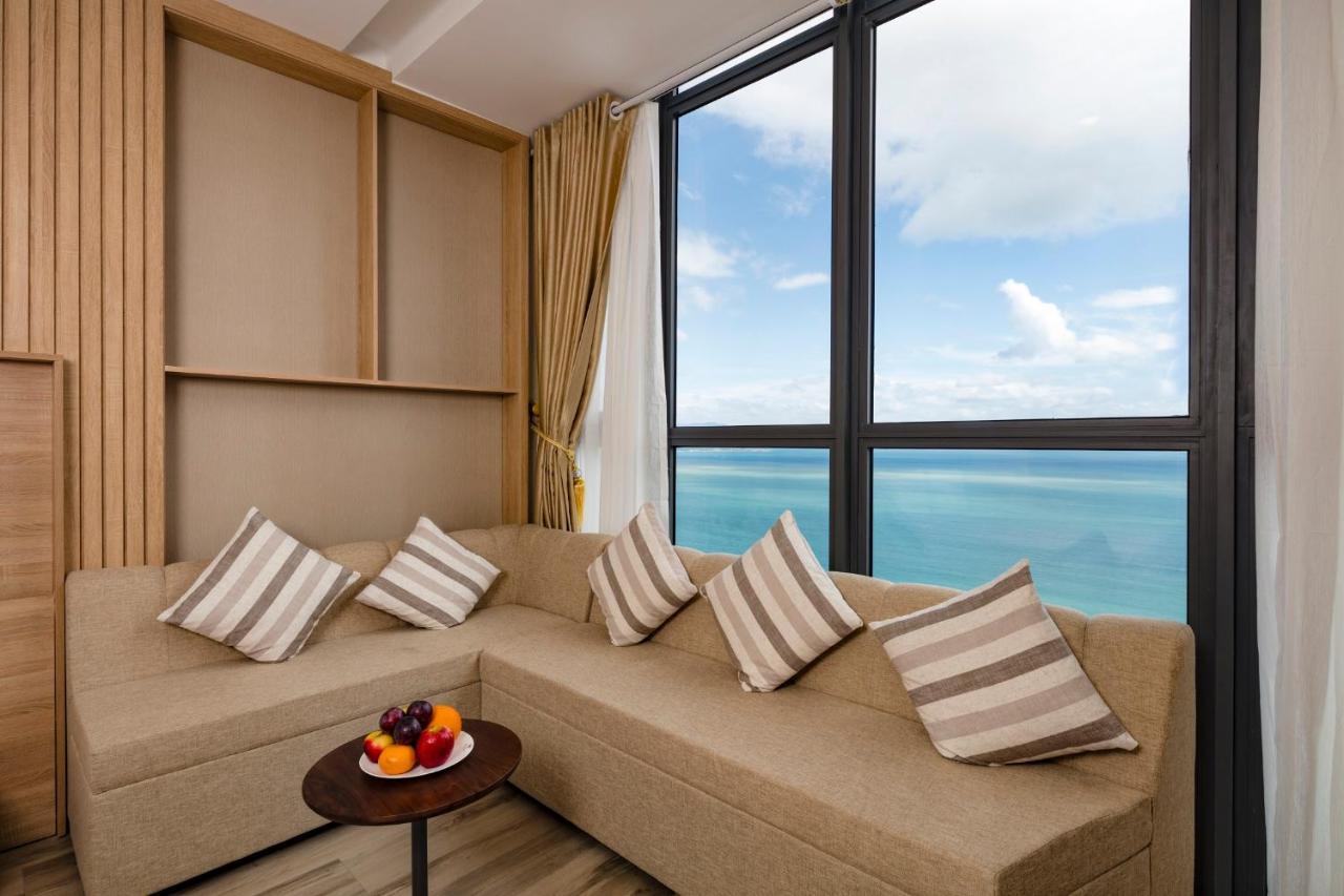 Hotel Emerald Bay & Nha Trang