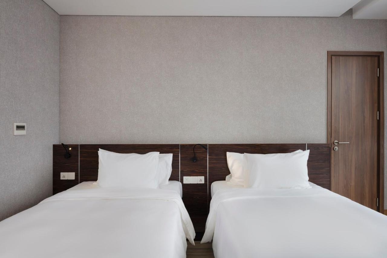 Hotel Emerald Bay &