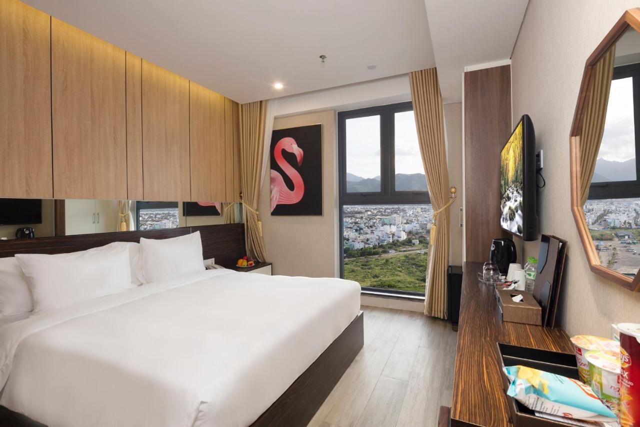Emerald Bay & 5*
