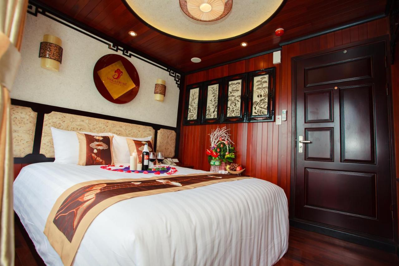 Viola Cruise Halong Bay  4*