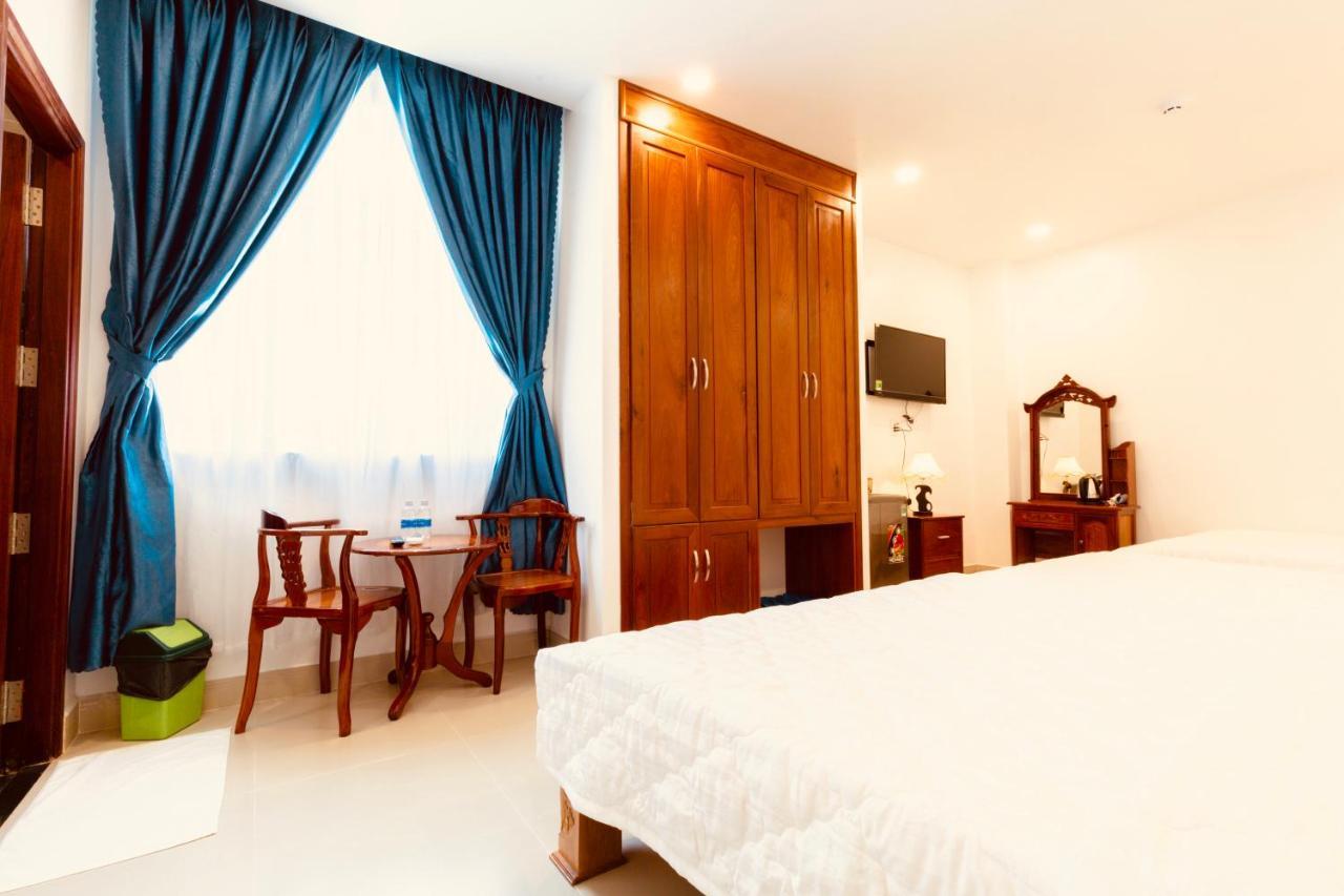 Tuyết Hiển Khách sạn 2*