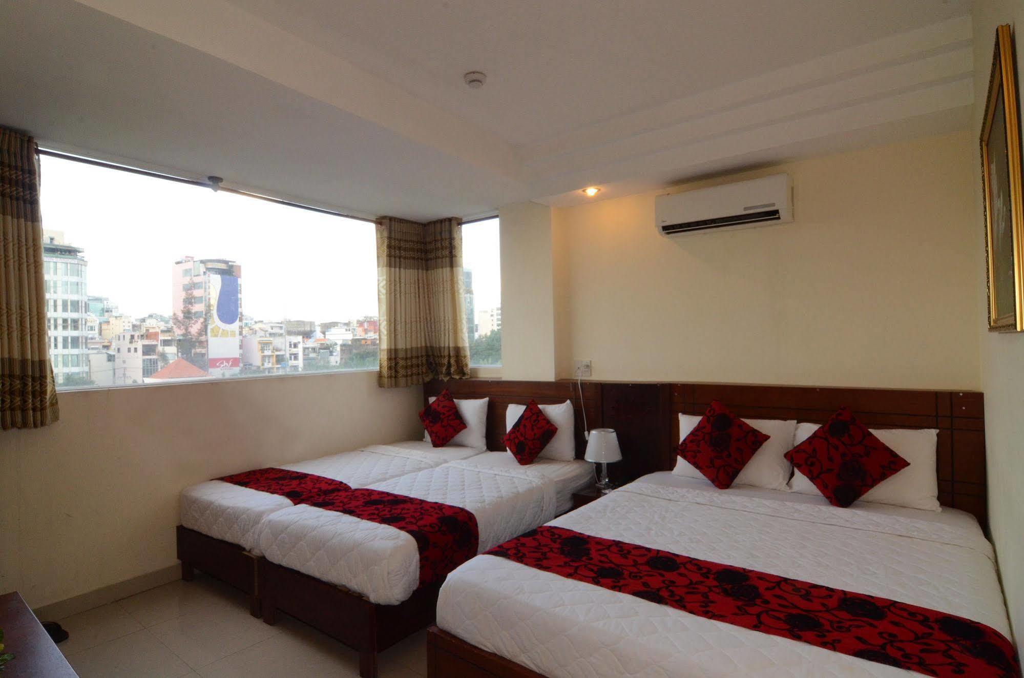 Hotel Vintage Park View & - Hoang Phi 3*