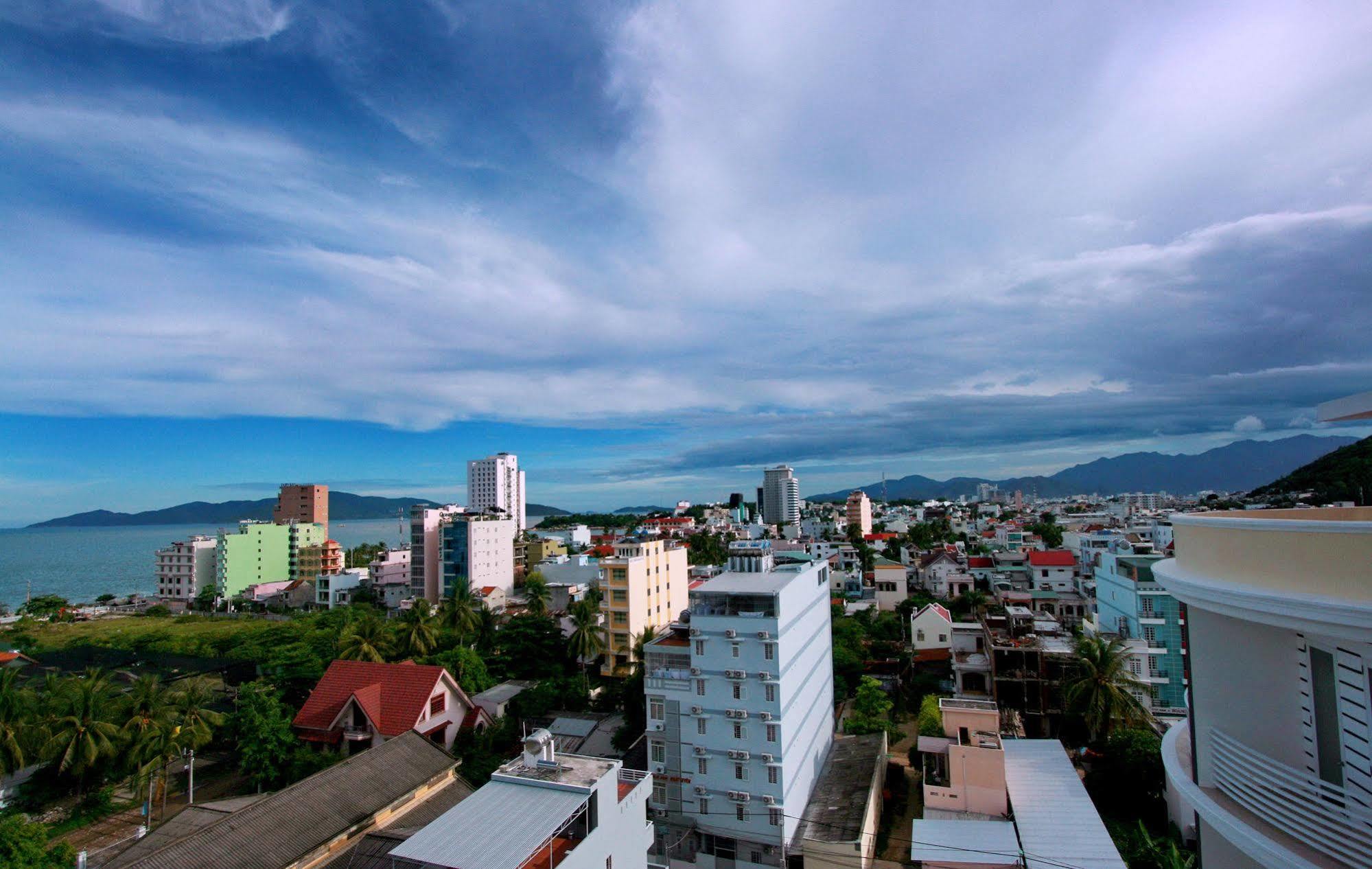 Chau Loan Nha Trang 3* Vinh Hai