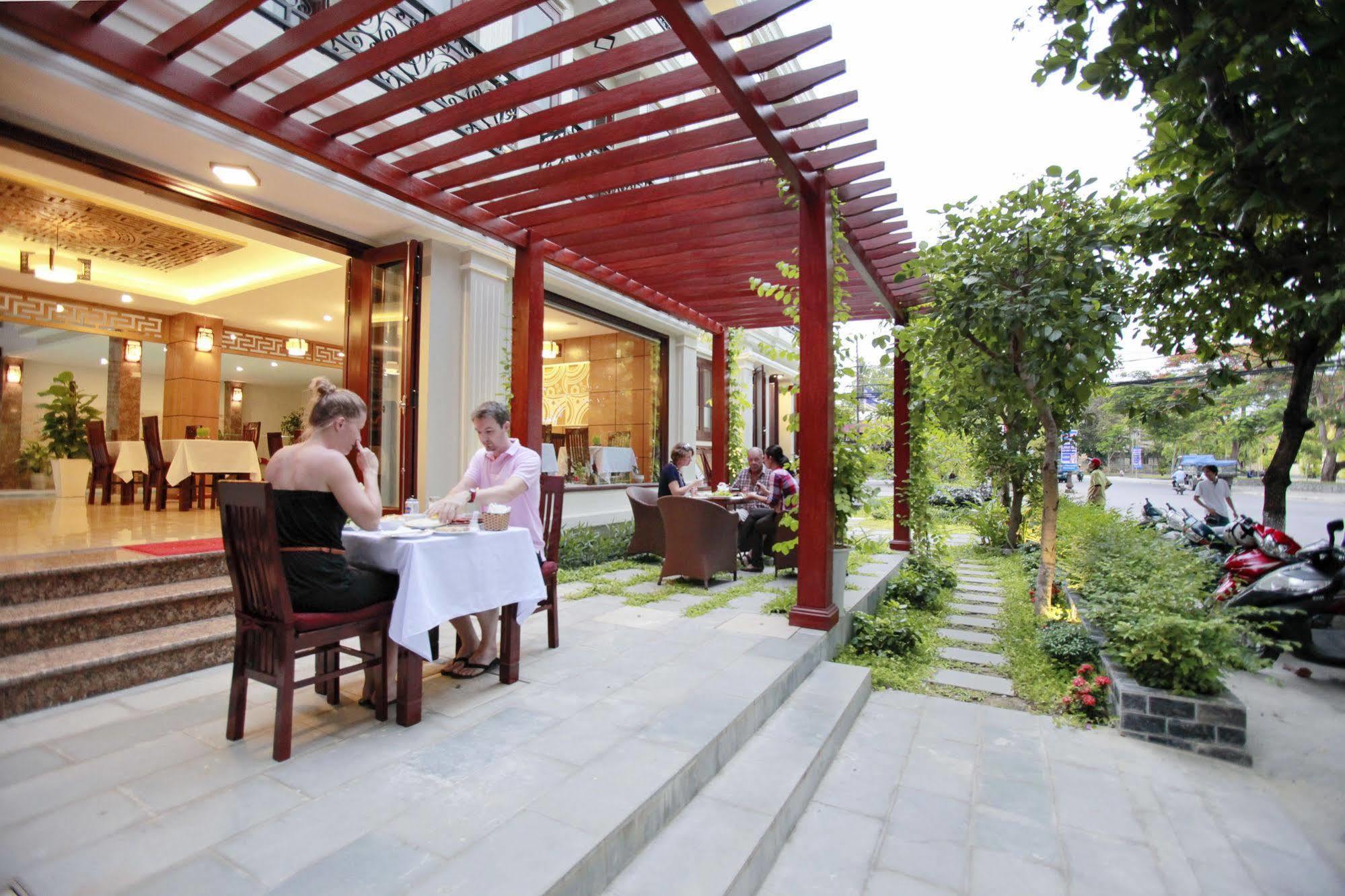Travel Hoi An