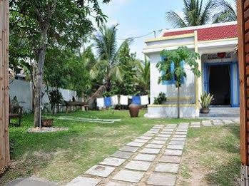 Local Hội An