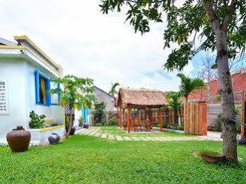 Local * Hội An