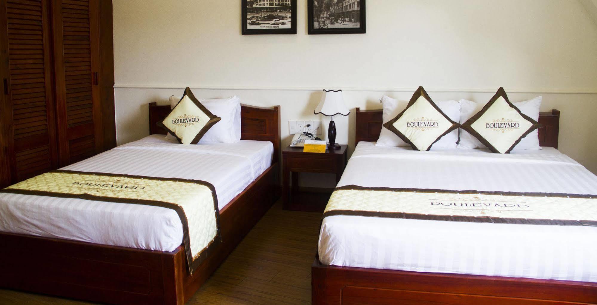 Khách sạn Boulevard 3*