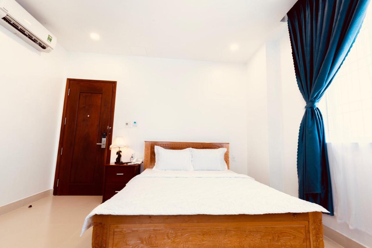 Khách sạn Tuyết Hiển 2*