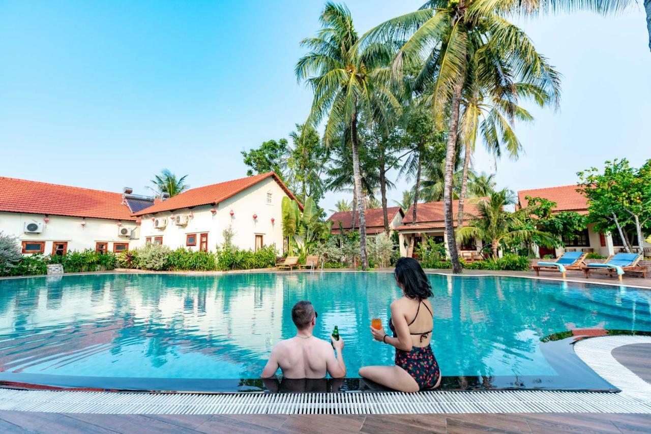 Hula Hula Beachfront Phu Quoc
