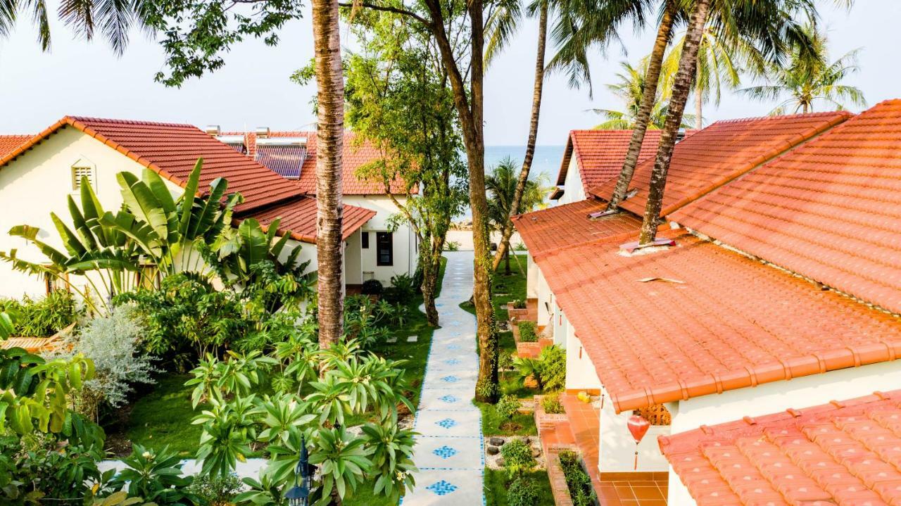 Resort Hula Hula Beachfront Phu Quoc