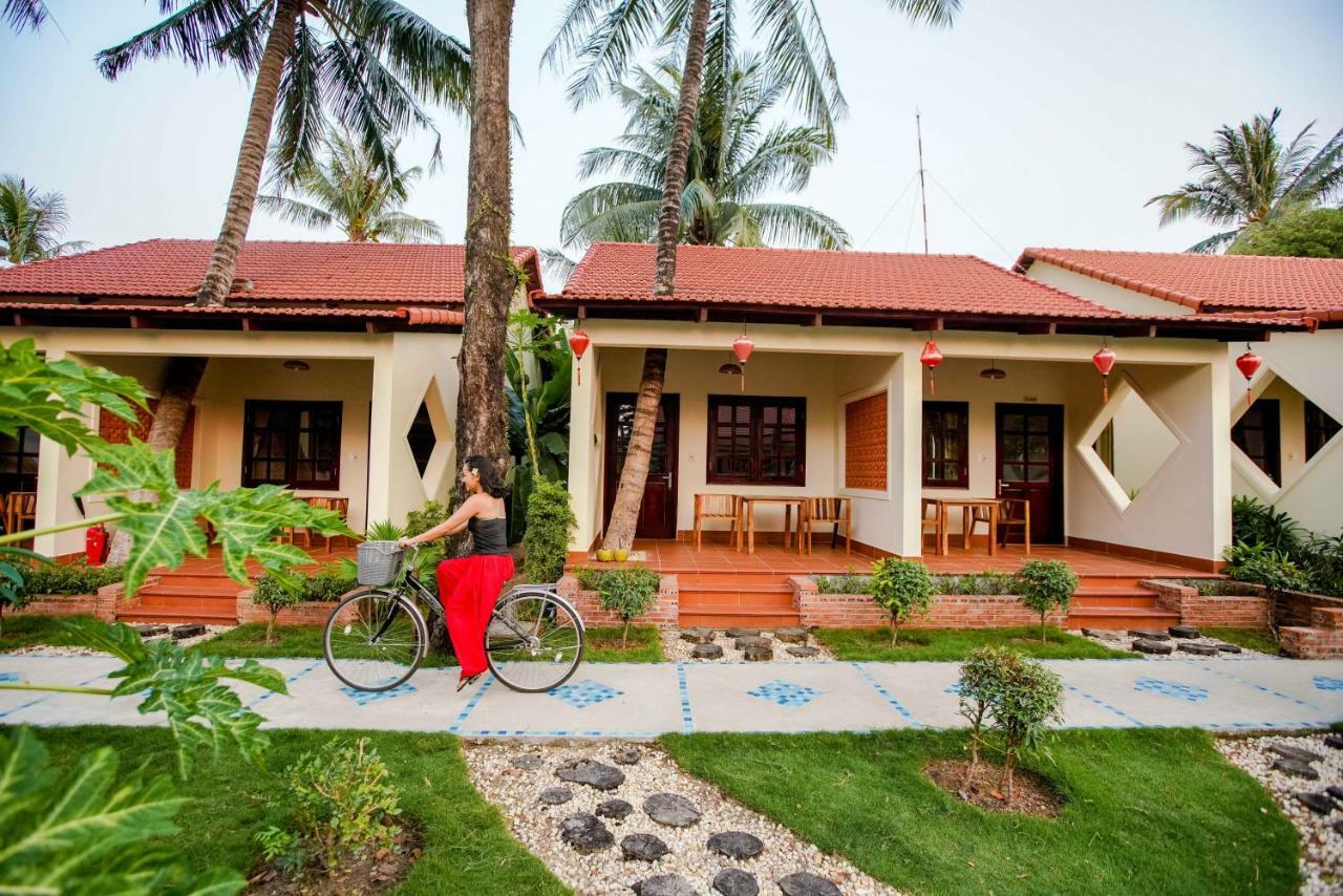 Hula Hula Beachfront Resort 3*