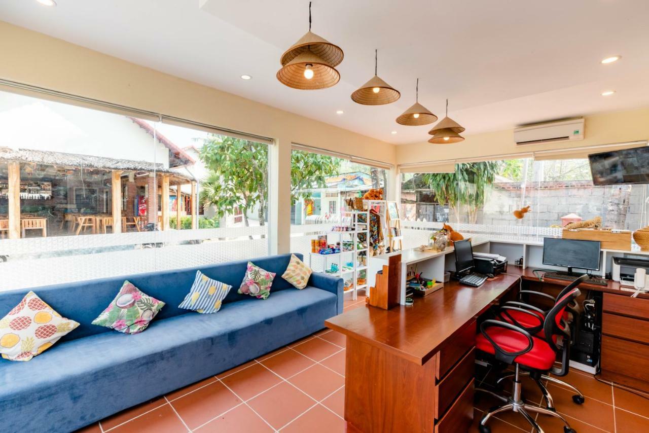 Hula Hula Beachfront Phu Quoc