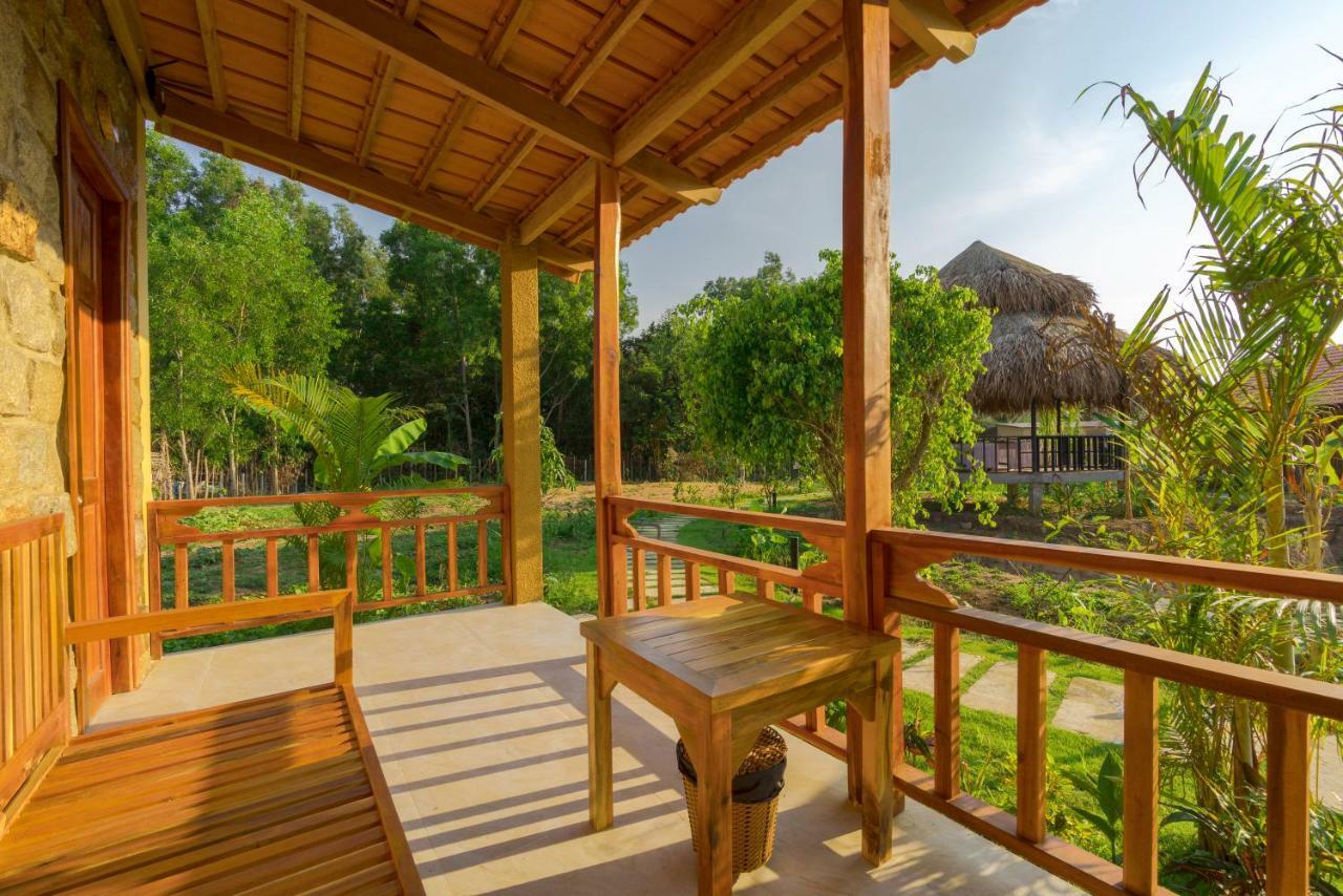 Resort Island 3*