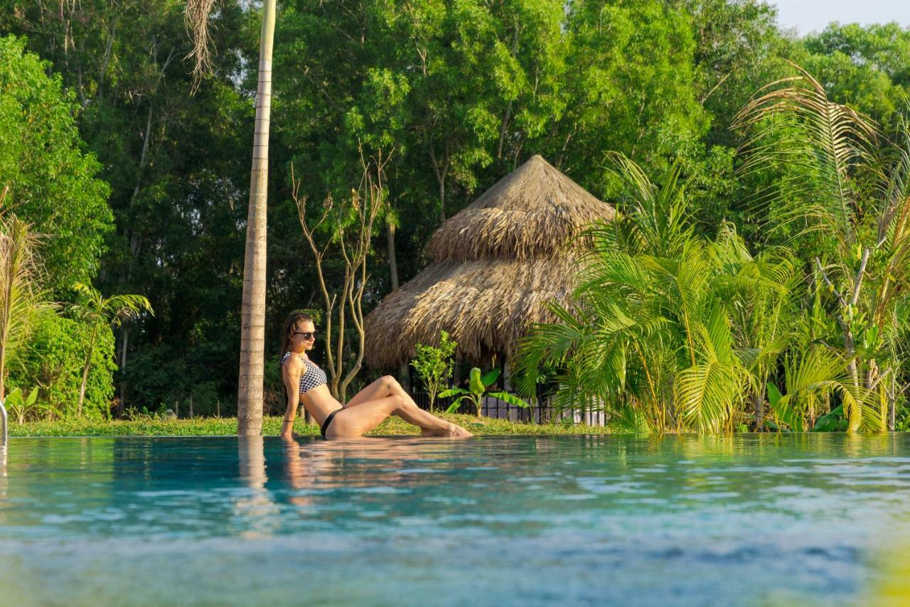 Island 3*