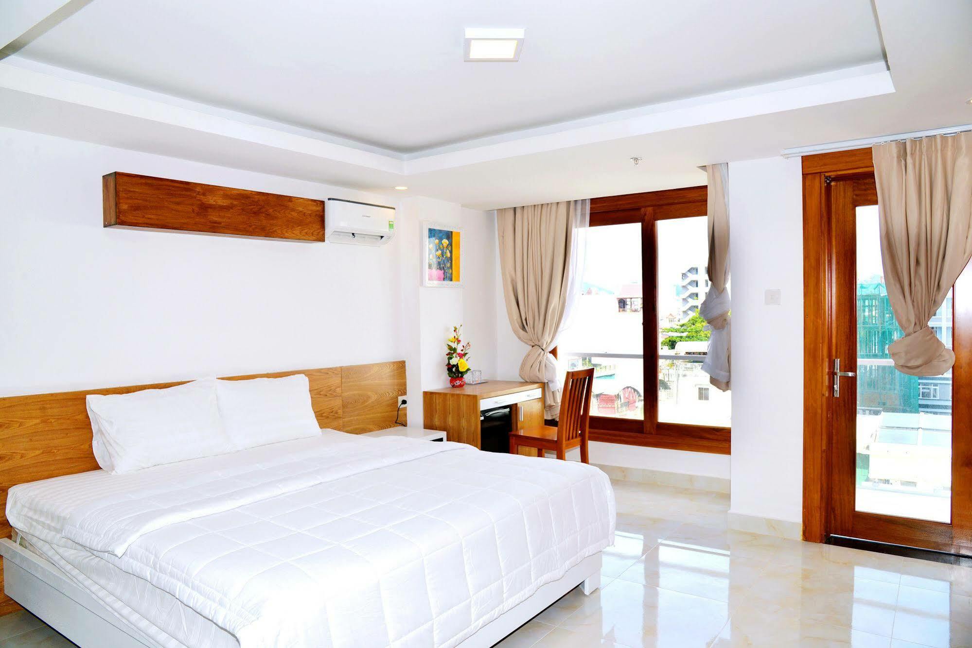 New Century Hotel