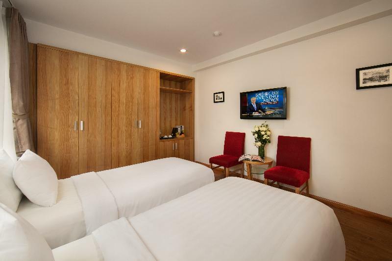 Romance Hotel