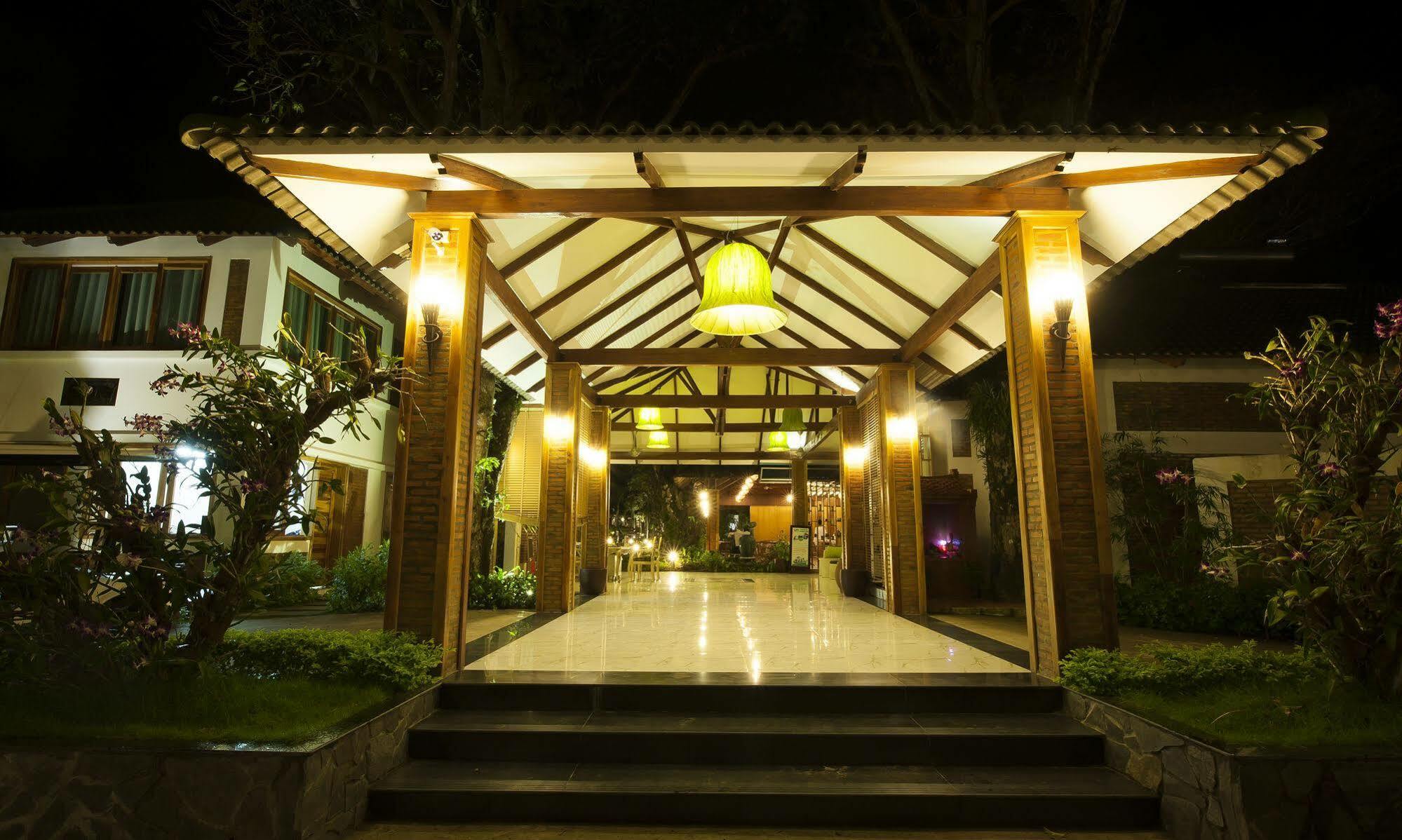 Famiana Resort 4*