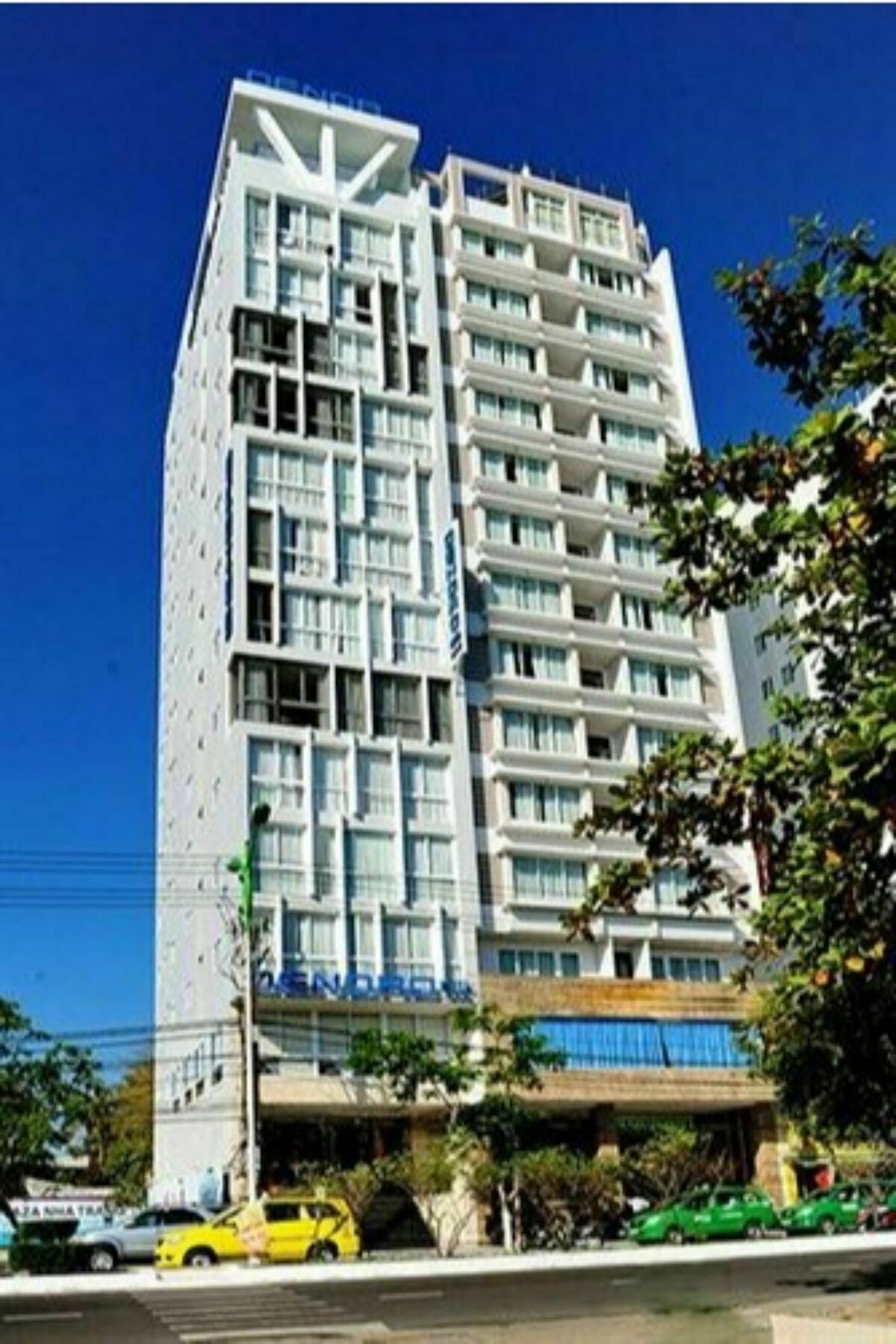 Dendro Beachfront 3* Nha Trang