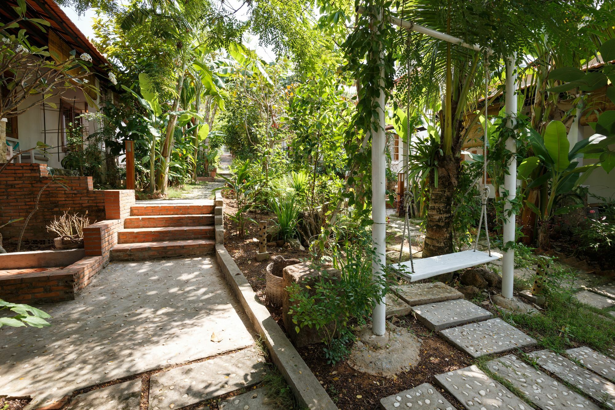 Miana Resort 3*