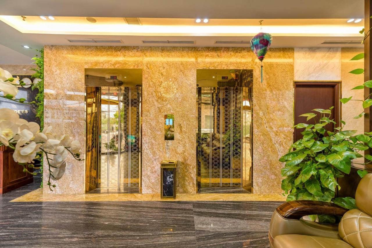 Hotel Orchide'es 3*