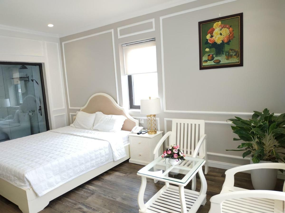 Ngoc Lan Hotel 3*