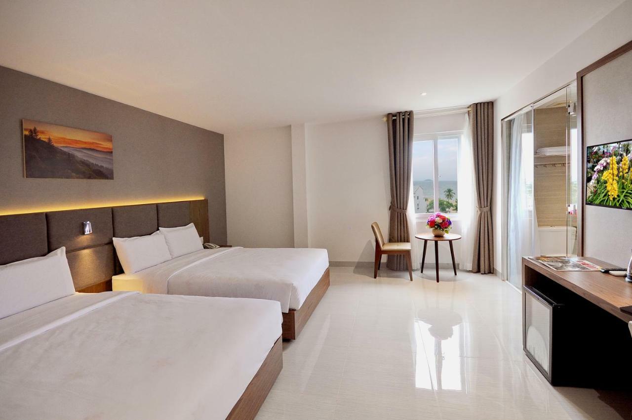 Hotel For