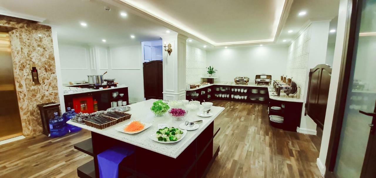 Ngoc Lan Hotel Ha Long