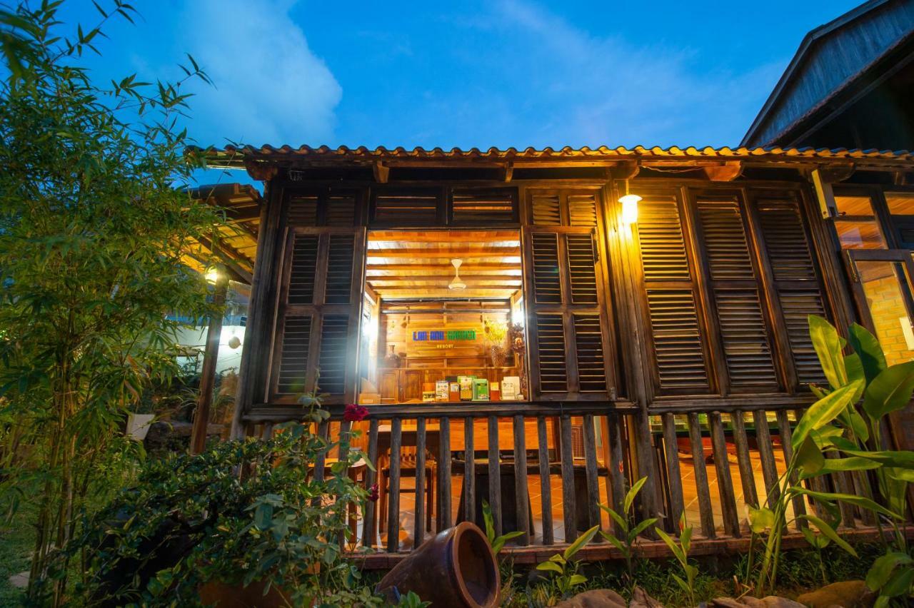 Waves Resort 3*