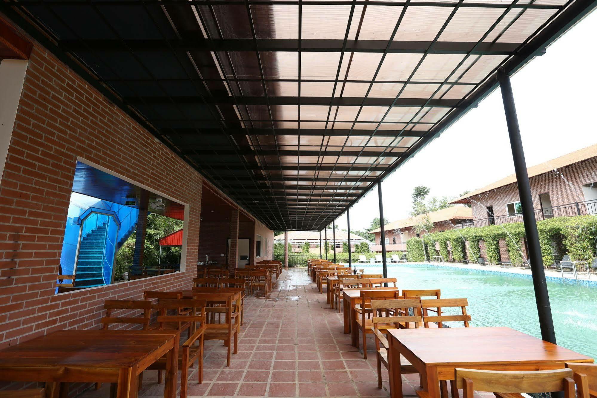 Countryside Garden & Bar Khu nghỉ mát