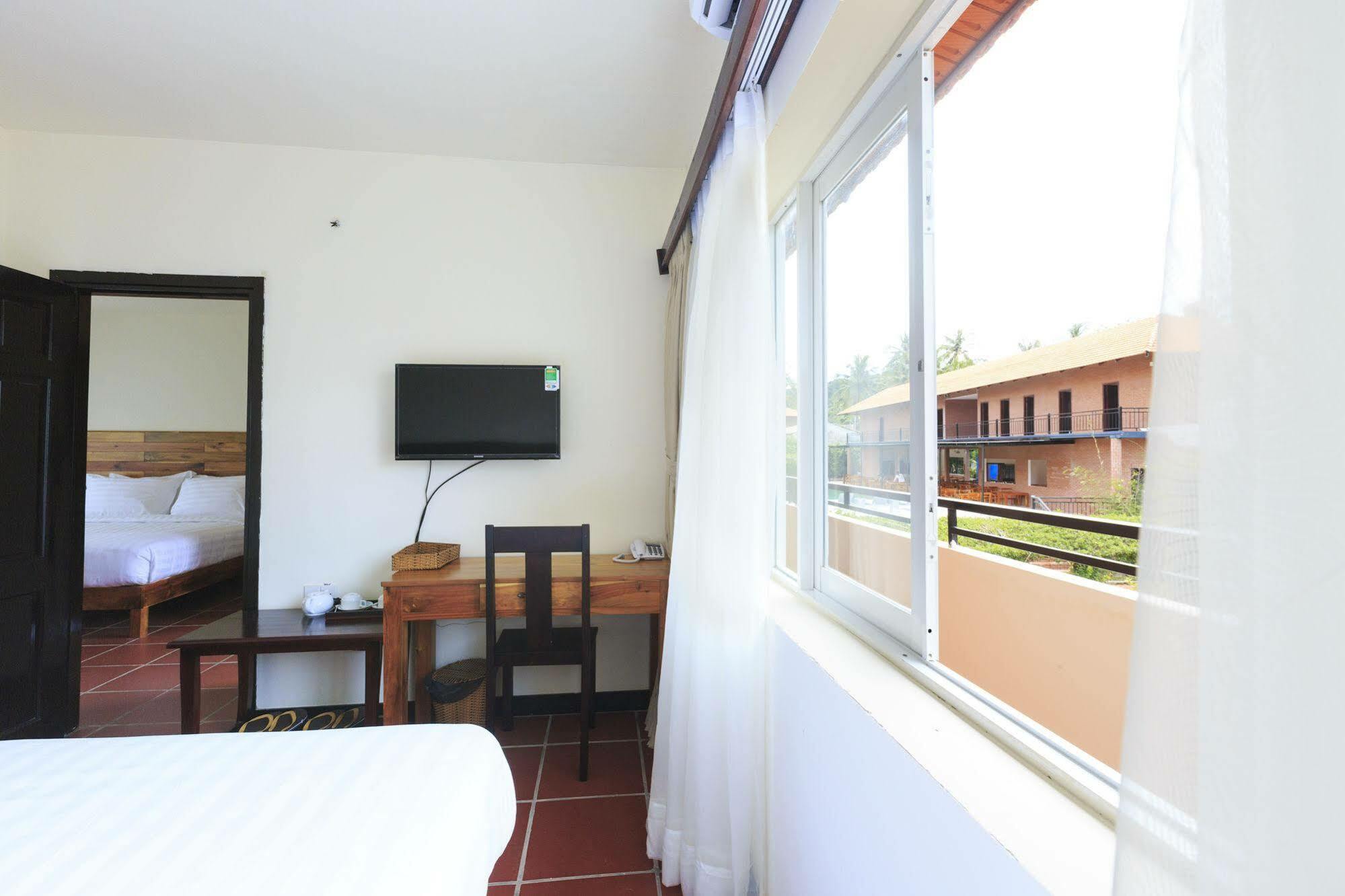 Countryside Garden & Bar 3*