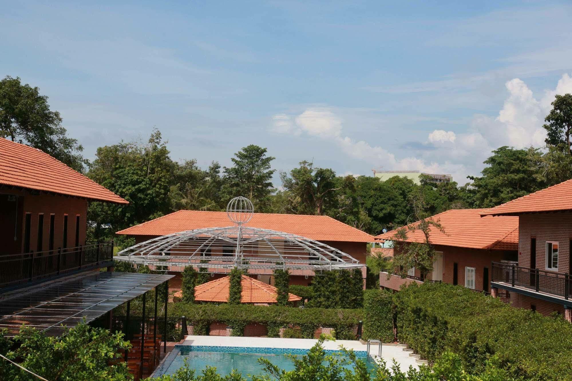 Khu nghỉ mát Countryside Garden & Bar 3*