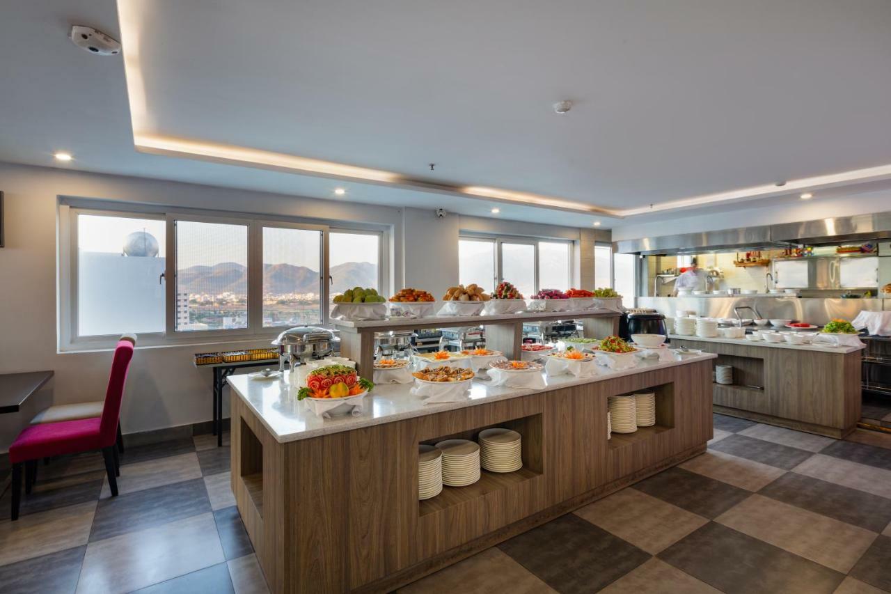 Hotel Maple Leaf & Nha Trang