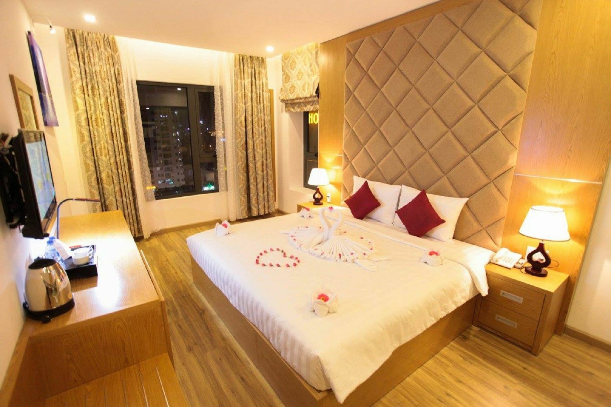 Hotel Helios Boutique & 4*
