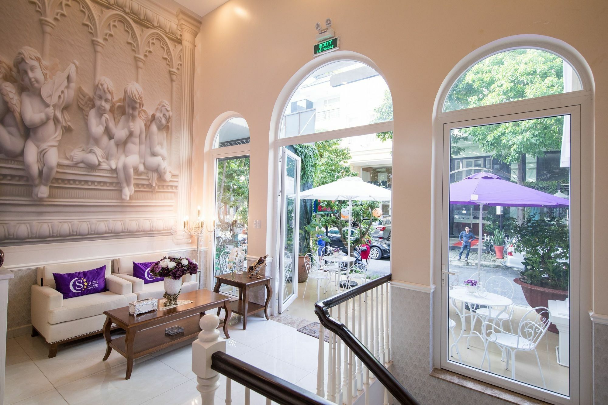 Saigon By Night Luxury Hotel 3*