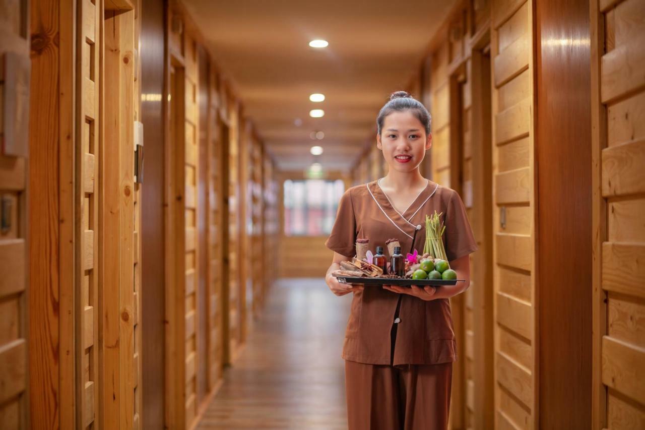 Hotel Pistachio