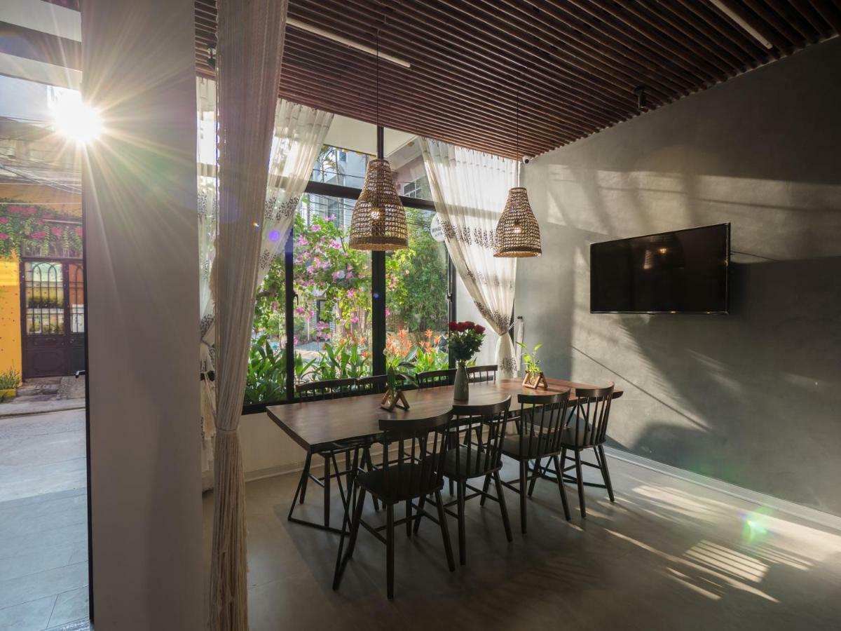 Homestay Wings House *