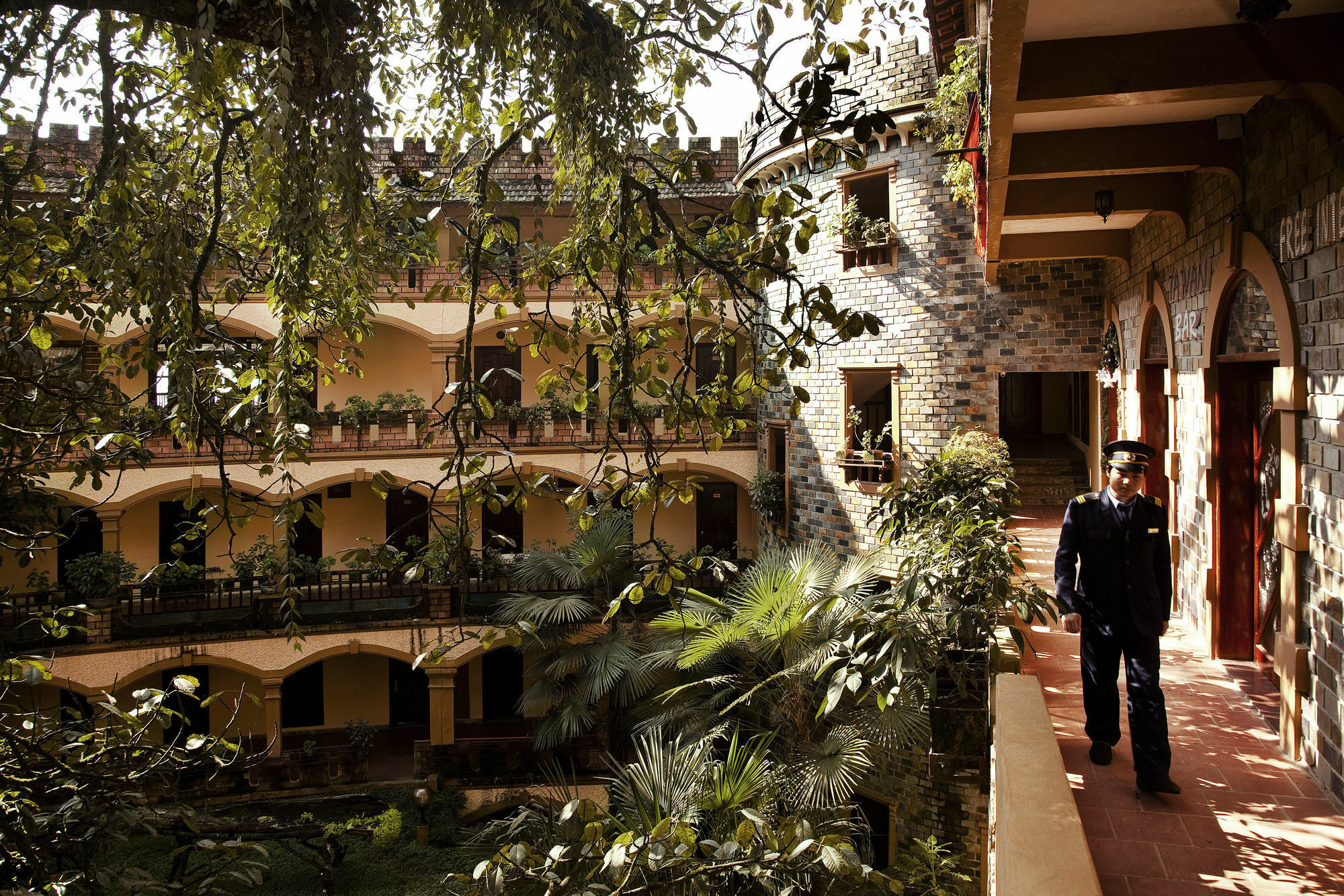 Hotel Chau Long 2