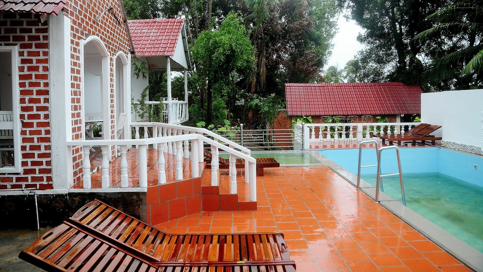 An Binh Hotel 2*